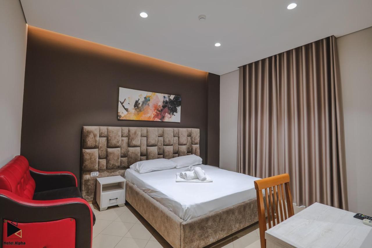 Hotel Alpha Саранда Экстерьер фото